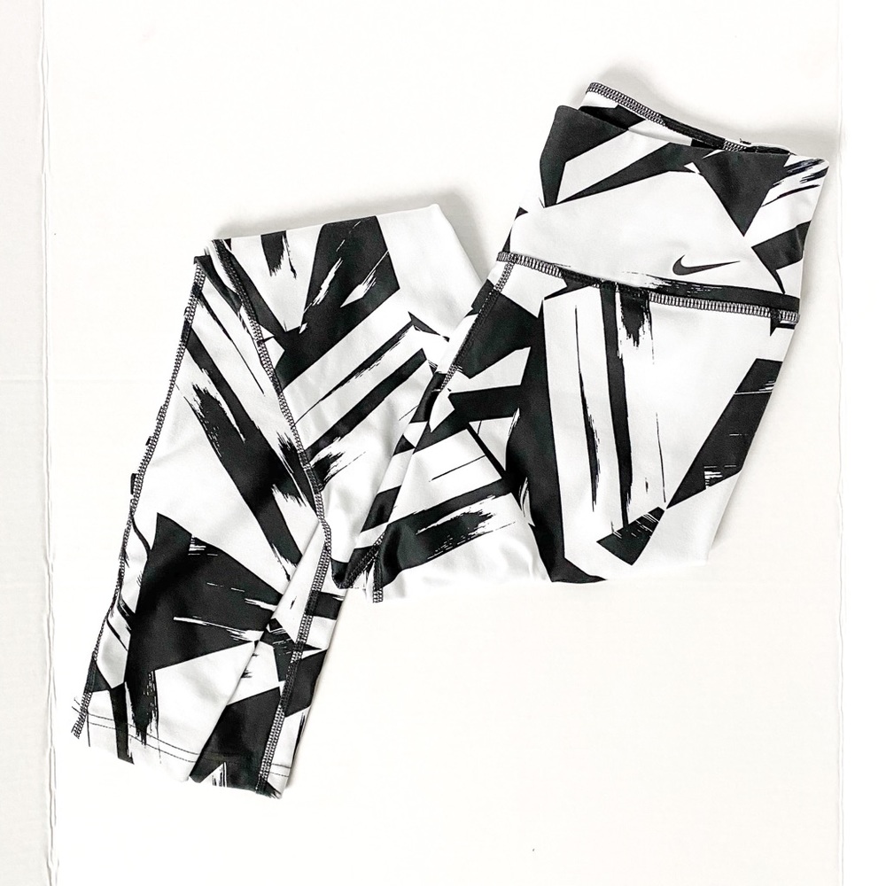 Nike leggings